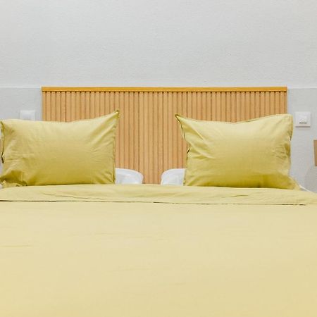 Centrico Apartamento Con 3 Banos En Puerta Del Sol Y Atocha Madrid Luaran gambar