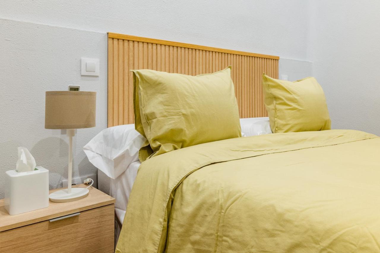 Centrico Apartamento Con 3 Banos En Puerta Del Sol Y Atocha Madrid Luaran gambar