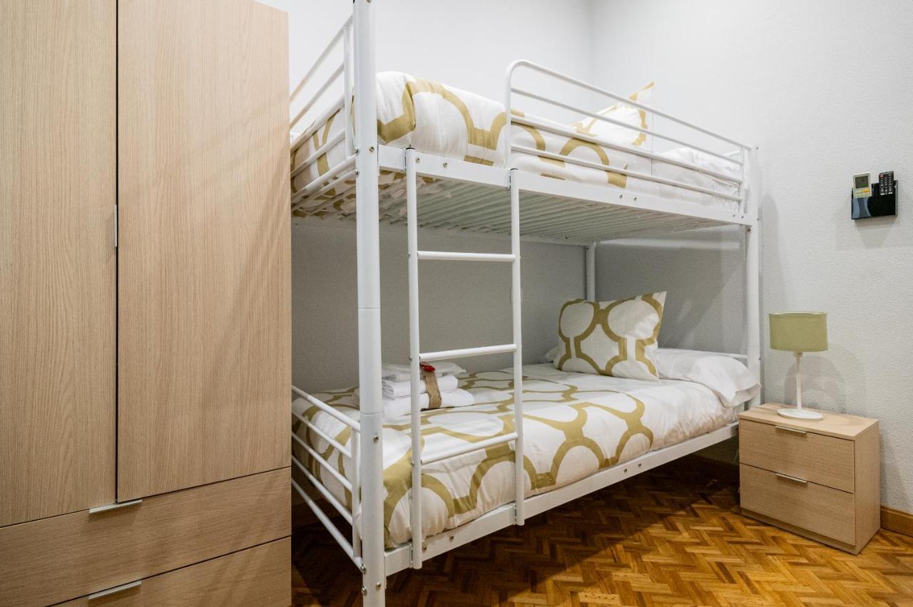 Centrico Apartamento Con 3 Banos En Puerta Del Sol Y Atocha Madrid Luaran gambar