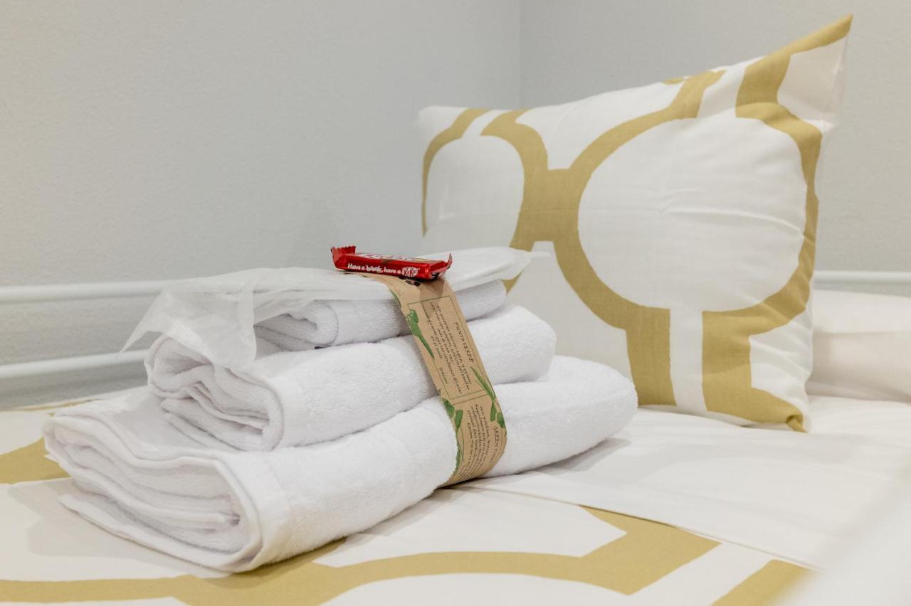 Centrico Apartamento Con 3 Banos En Puerta Del Sol Y Atocha Madrid Luaran gambar