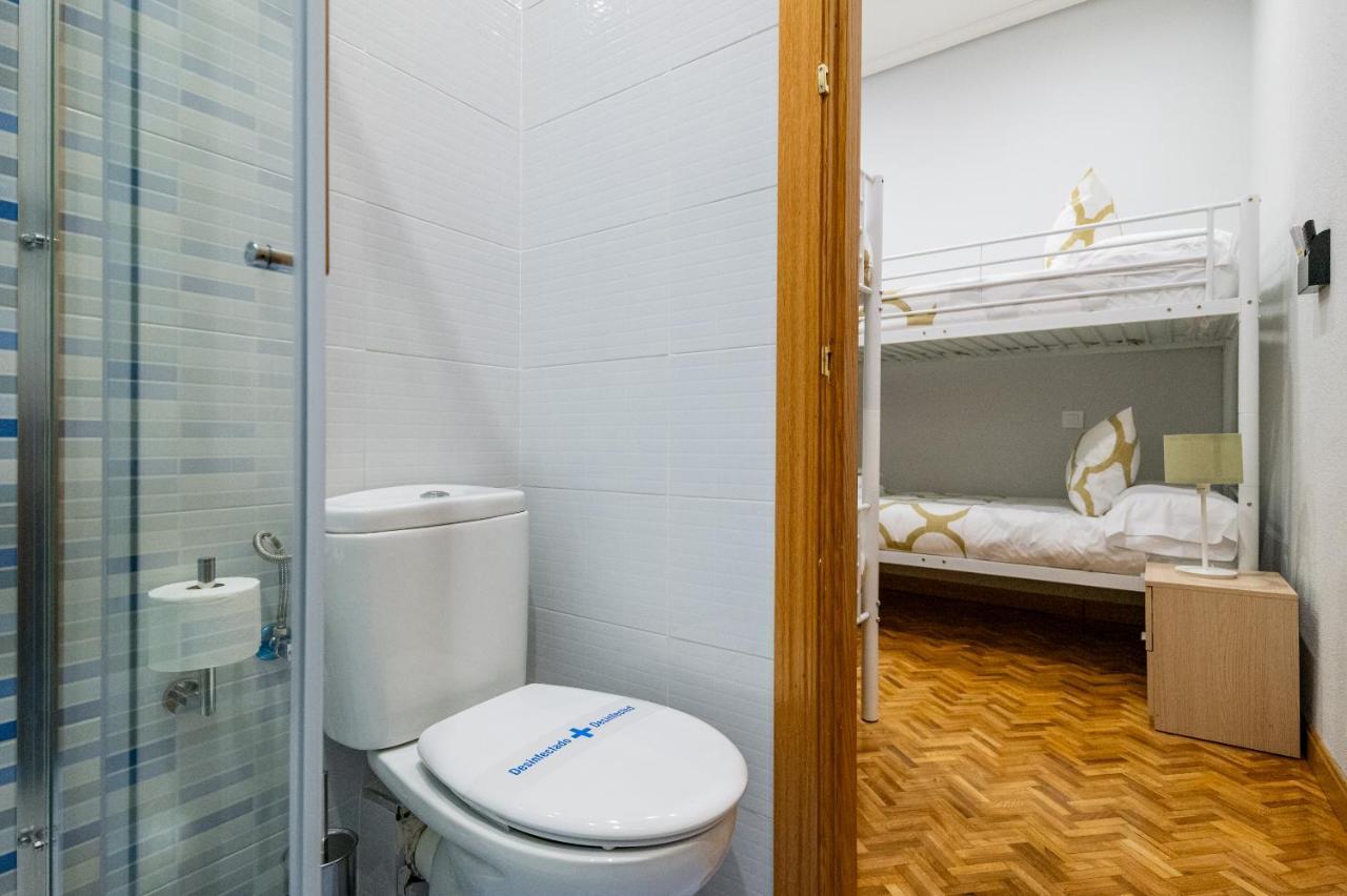 Centrico Apartamento Con 3 Banos En Puerta Del Sol Y Atocha Madrid Luaran gambar